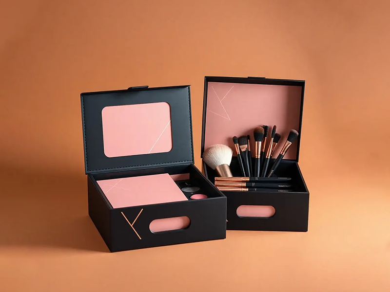 Makeup Tool Boxes